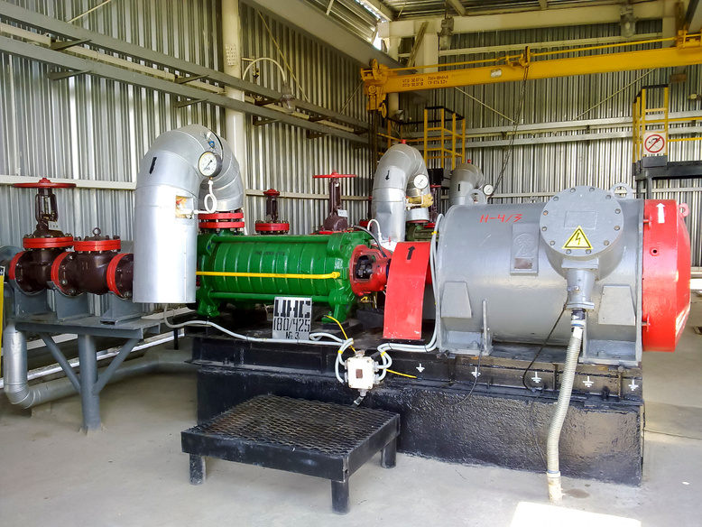 Centrifugal Pump for Pumping Oil.